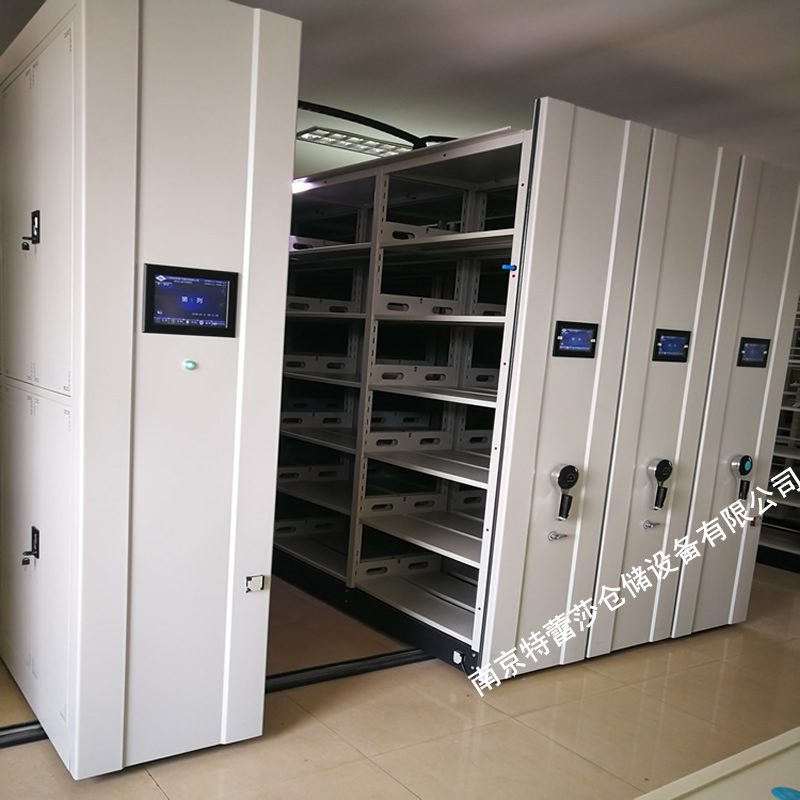 移動(dòng)式貨架(圖5) 電動(dòng)密集架